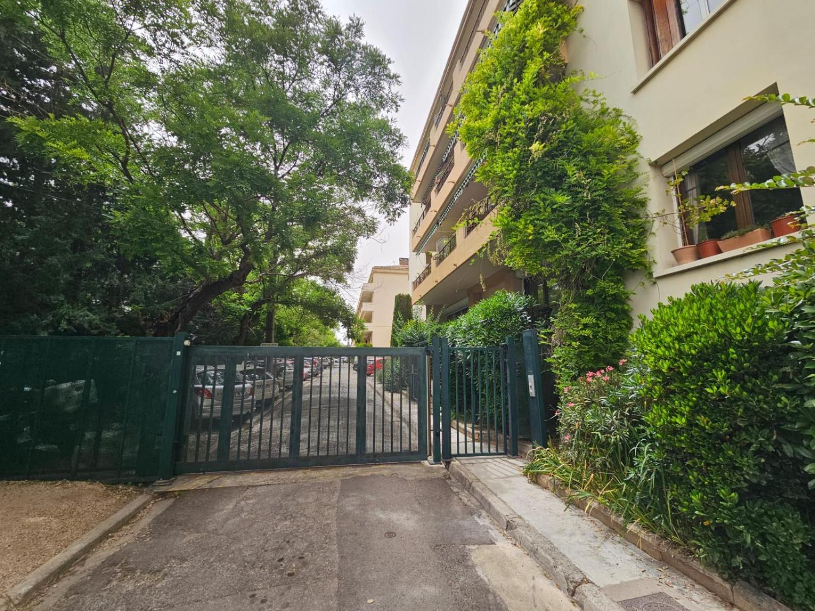 Provencal-Style Apartment Aix-en-Provence Zewnętrze zdjęcie